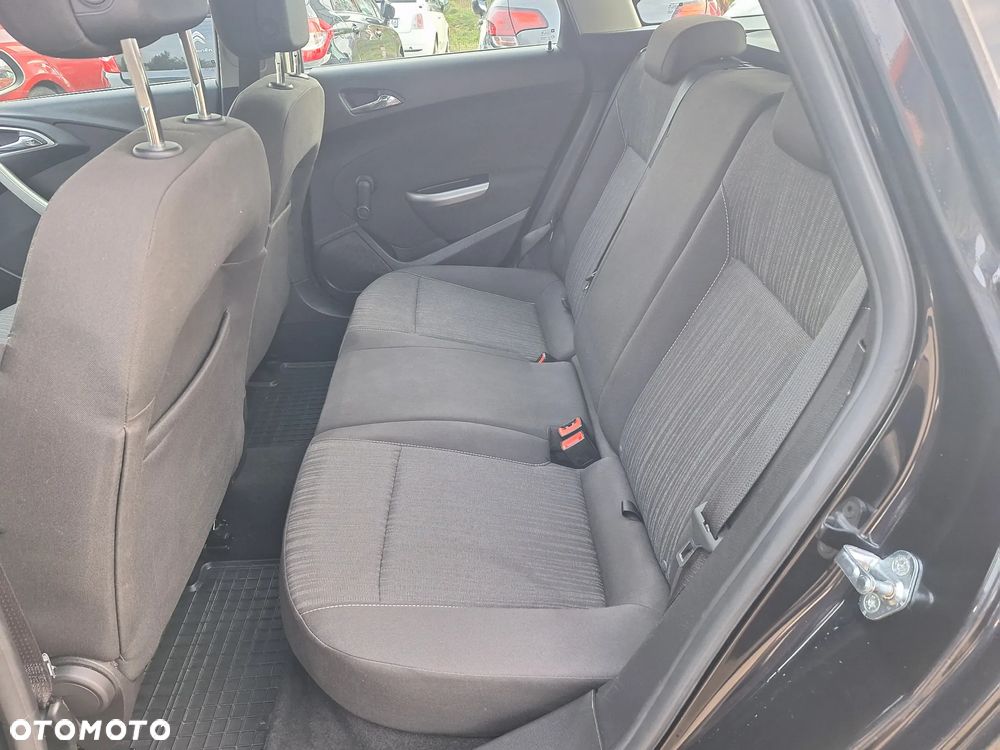 Opel Astra 1.4 ecoFLEX - 17