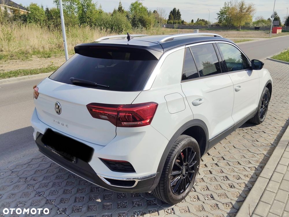 Volkswagen T-Roc 1.0 TSI Premium - 2