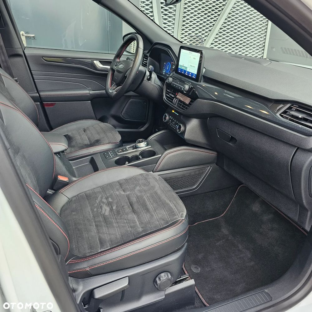 Ford Kuga 2.5 Duratec PHEV ST-LINE X - 14