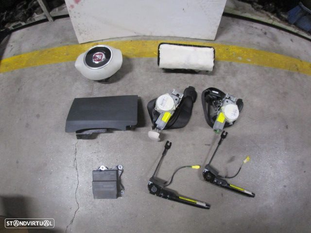 Kit Airbags 735452882 051783739 608829200A 735452886 51870005 07354528060 07354528100 07354654010 07354654020 FIAT 500 2 FASE 1 2010 1.2 69CV 3P BRANCO - 1