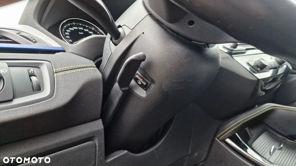 BMW X2 xDrive18d Edition M Mesh - 29