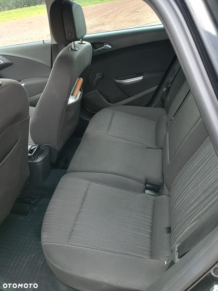 Opel Astra 1.4 Turbo - 5