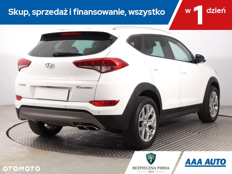Hyundai Tucson - 6