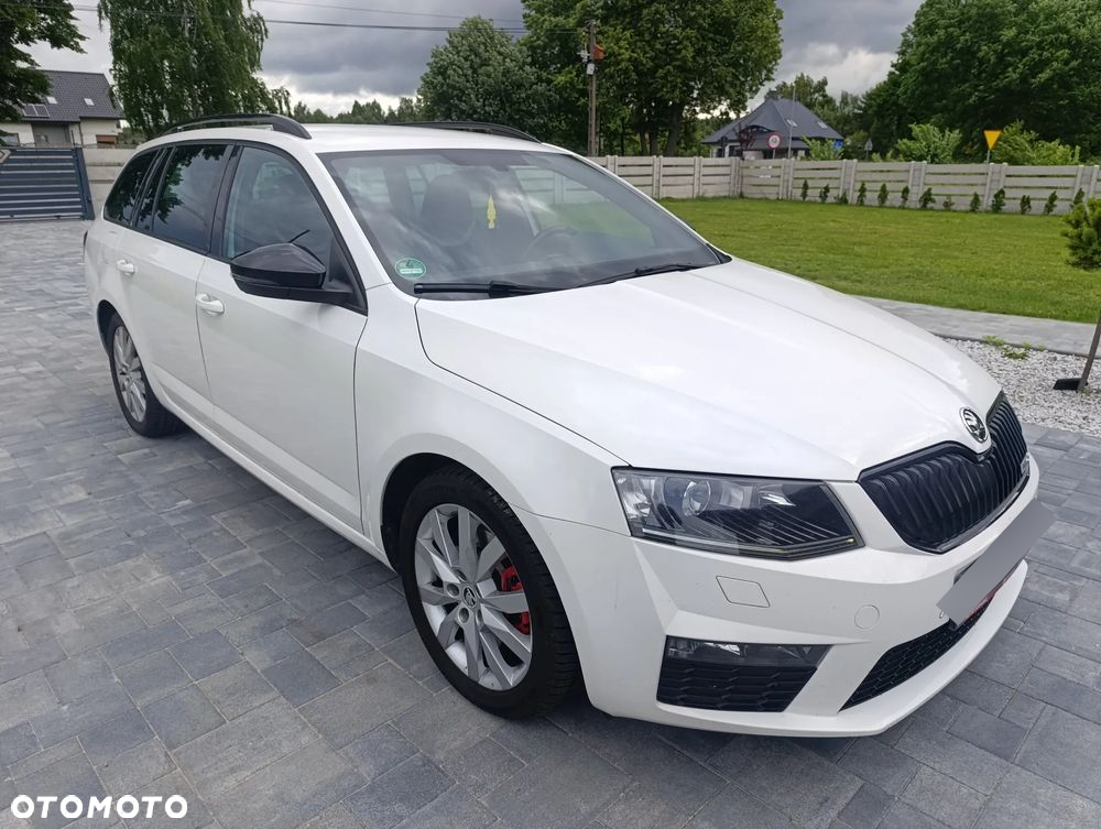 Skoda Octavia 2.0 TDI DSG RS - 6