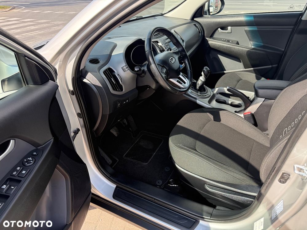 Kia Sportage 1.7 CRDI 2WD Edition 7 - 12