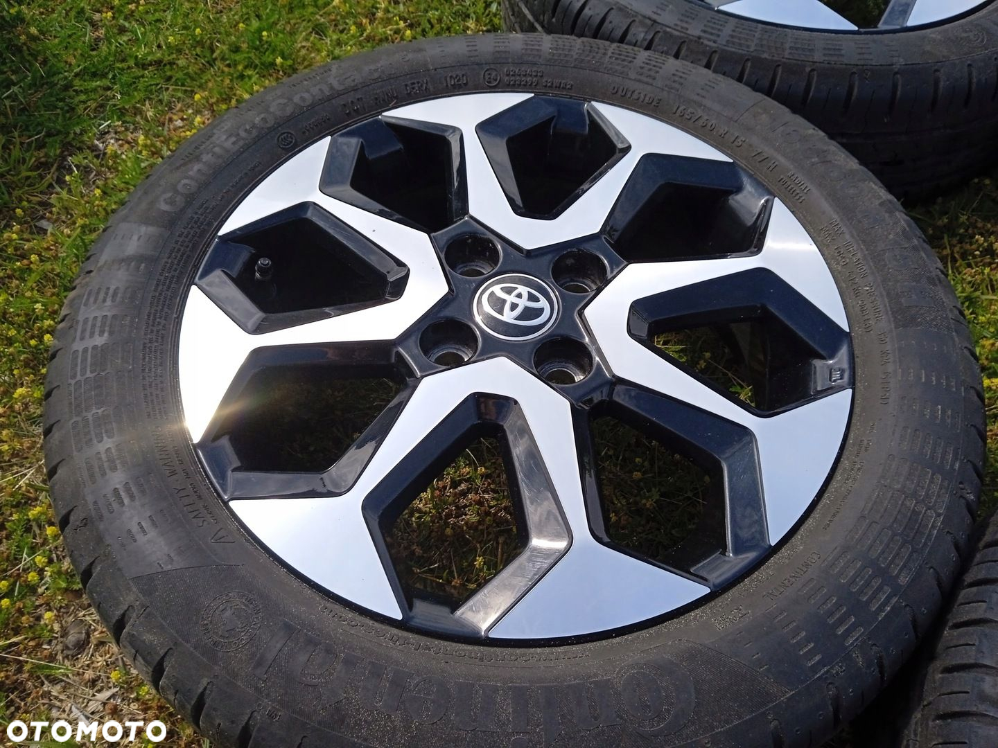 felgi aluminiowe 4x100 Toyota Aygo Citroen C1Peugeot 108 Opony lato 7mm - 4