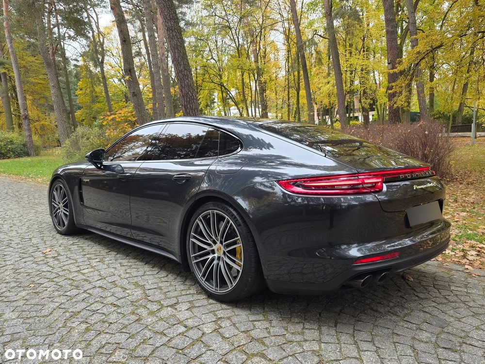 Porsche Panamera 2019 photo 3