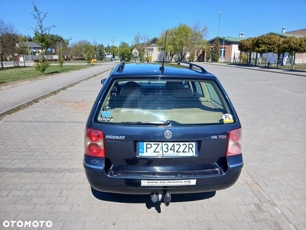 Volkswagen Passat 2.5 TDI V6 Comfortline - 3