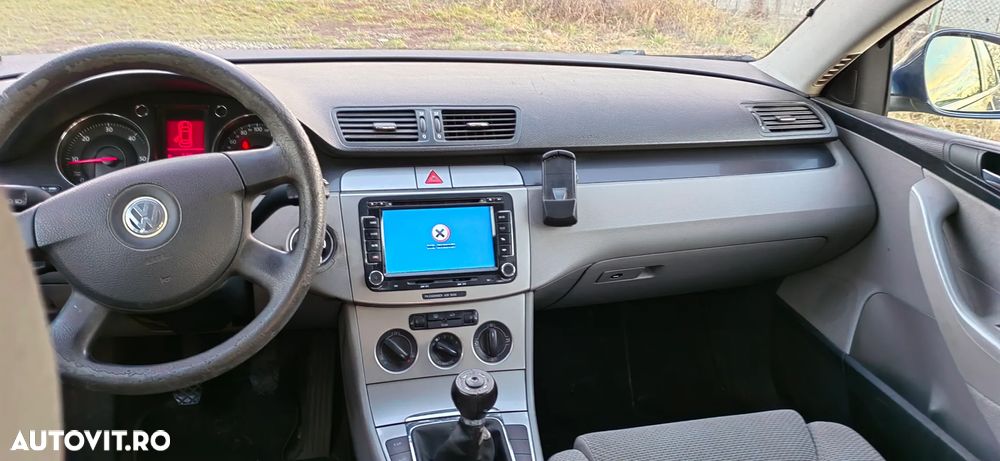 Volkswagen Passat 1.9TDI Comfortline DPF - 16