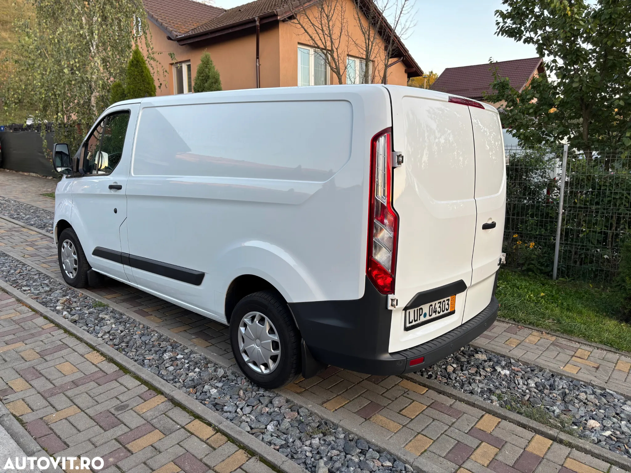 Ford Transit Custom DCIV 280 2.0 EcoBlue 130 CP L1H1 Trend - 5