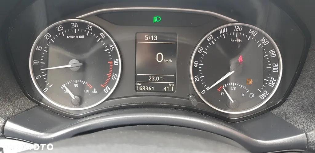 Skoda Octavia 1.6 TDI 4x4 Ambiente - 20