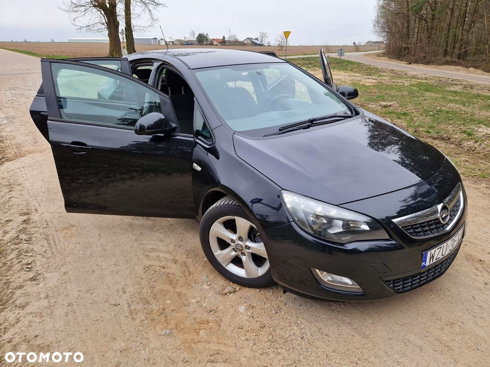 Opel Astra 1.7 CDTI DPF Cosmo - 13
