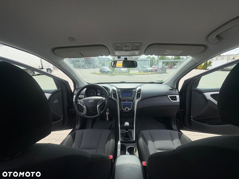 Hyundai i30 1.6 CRDi Classic - 5