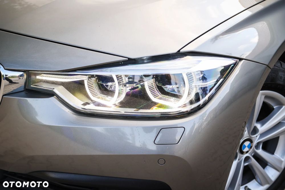 BMW Seria 3 318d Luxury Line - 8