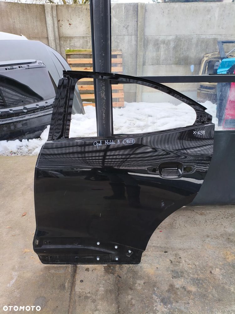 OPEL MOKKA B DRZWI LEWE TYLNE POZNAŃ GIEŁDA X637 - 1