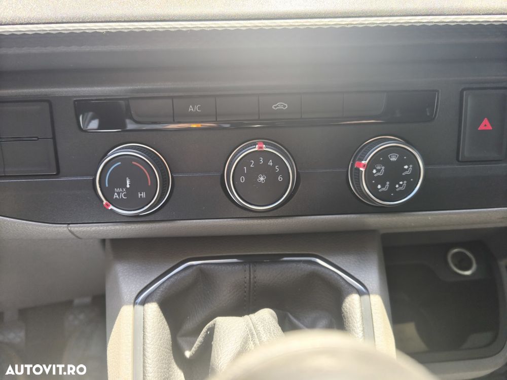 Volkswagen T6.1 - 14