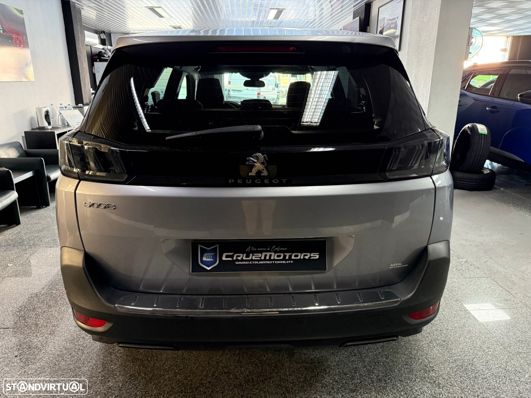 Peugeot 5008 1.5 BlueHDi Allure EAT8 - 5