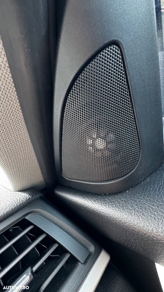 BMW Seria 3 320d Aut. Efficient Dynamics Edition - 10