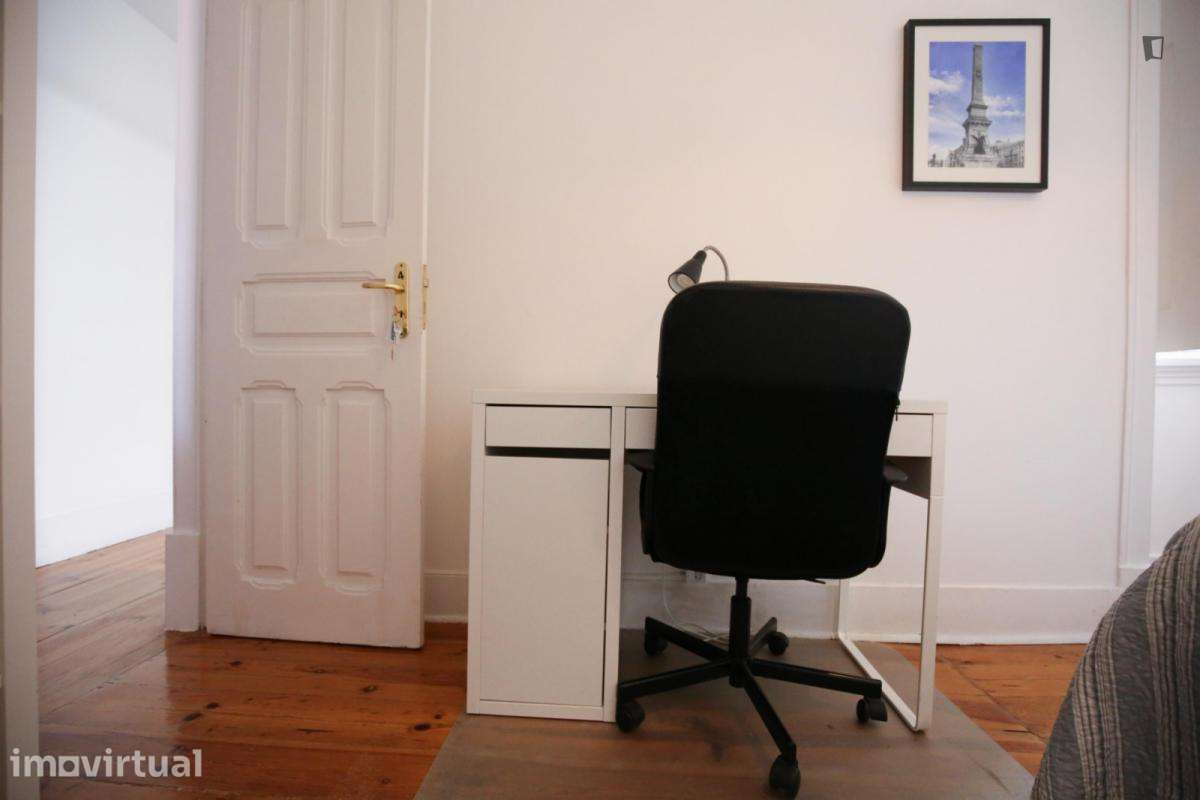 Quarto - localizado em Arroios Lisbon - Grande imagem: 4/38