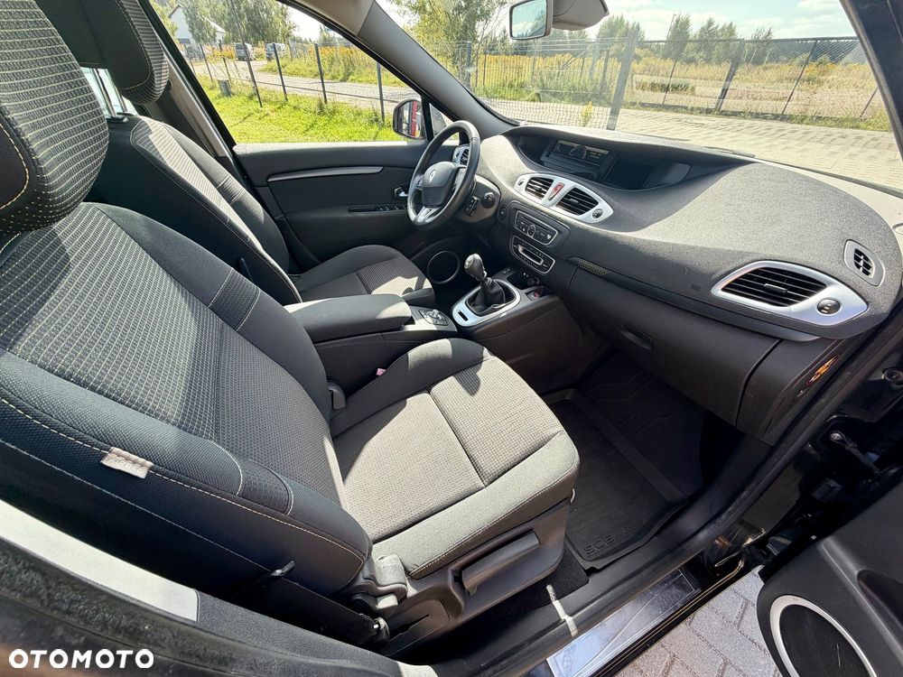 Renault Scenic TCe 130 Dynamique - 10