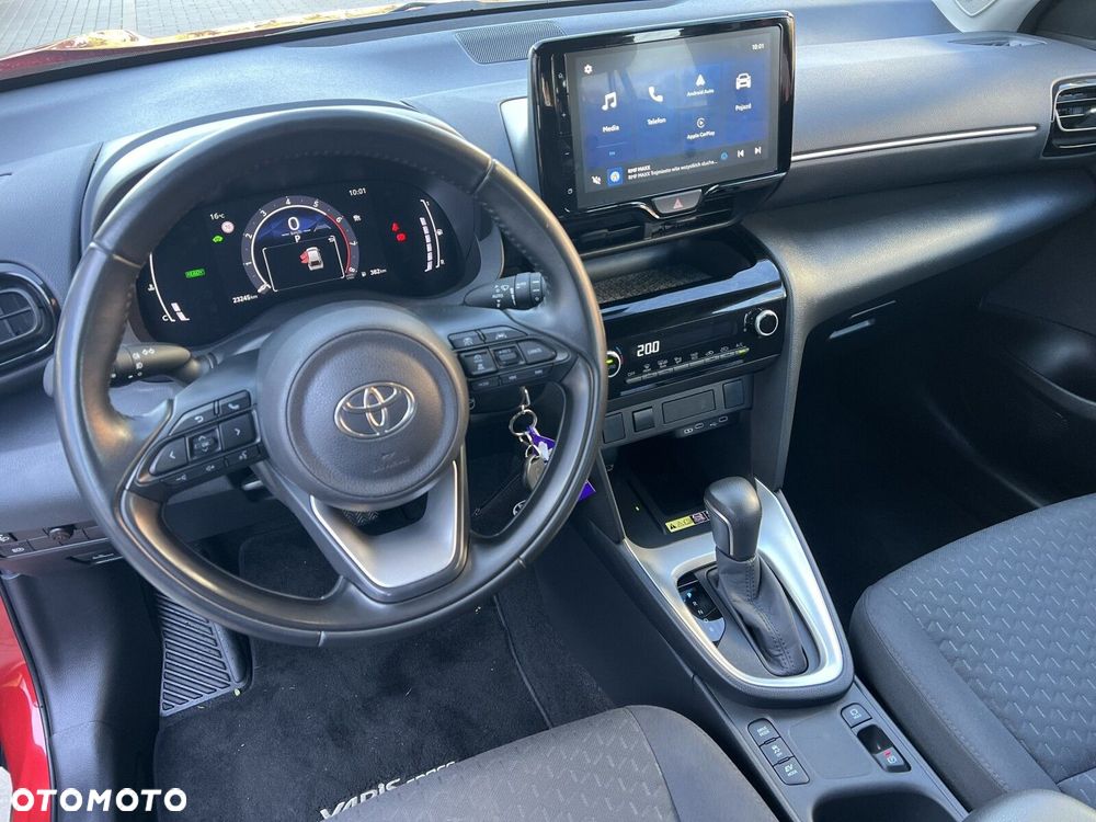 Toyota Yaris Cross Hybrid 1.5 Comfort - 12