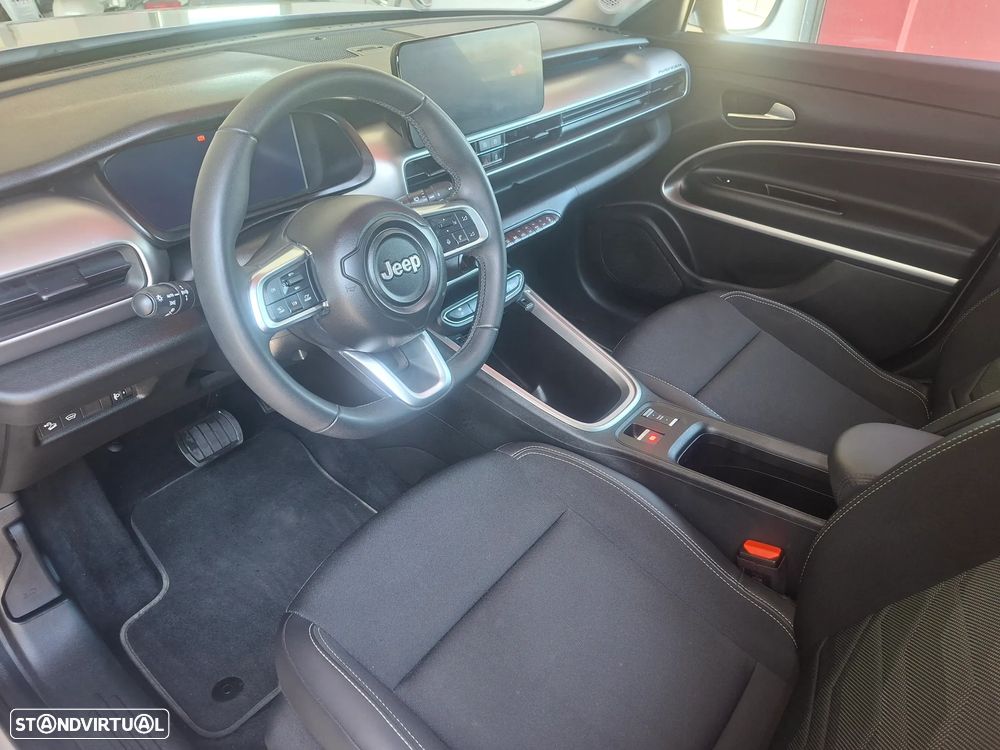 Jeep Avenger 54 kWh Altitude - 16