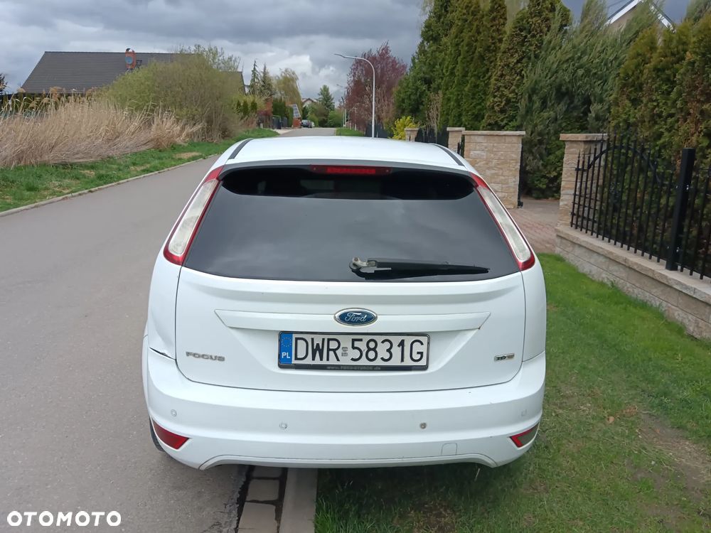 Ford Focus 2.0 TDCi DPF Style+ - 5