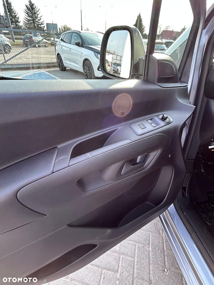 Opel Combo Cargo - 19