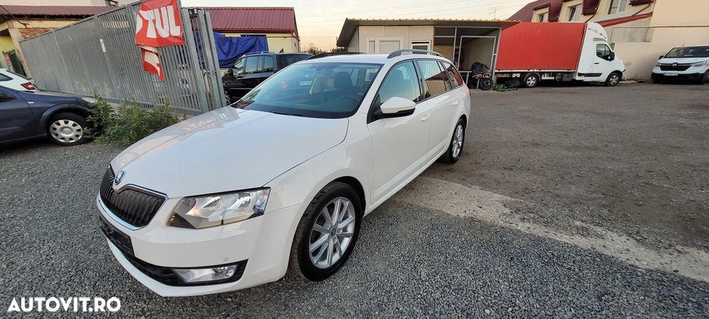 Skoda Octavia 1.4 TSI AMBITION - 1