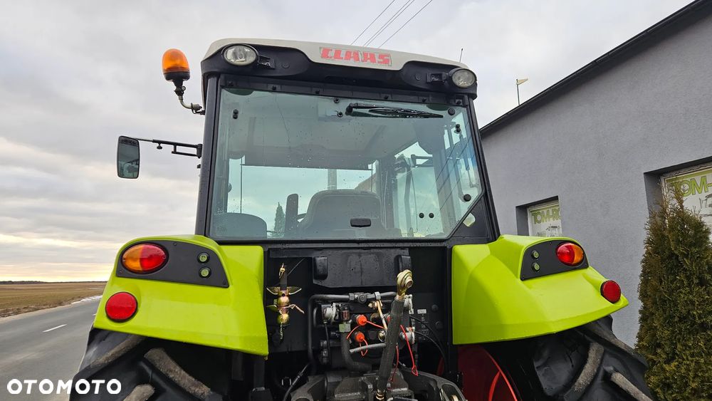 Claas Axos 320 CX - 12