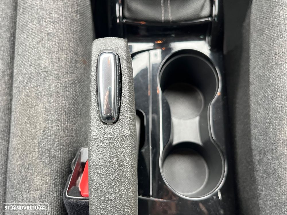 Citroën C3 Aircross 1.2 PureTech C-Series - 12