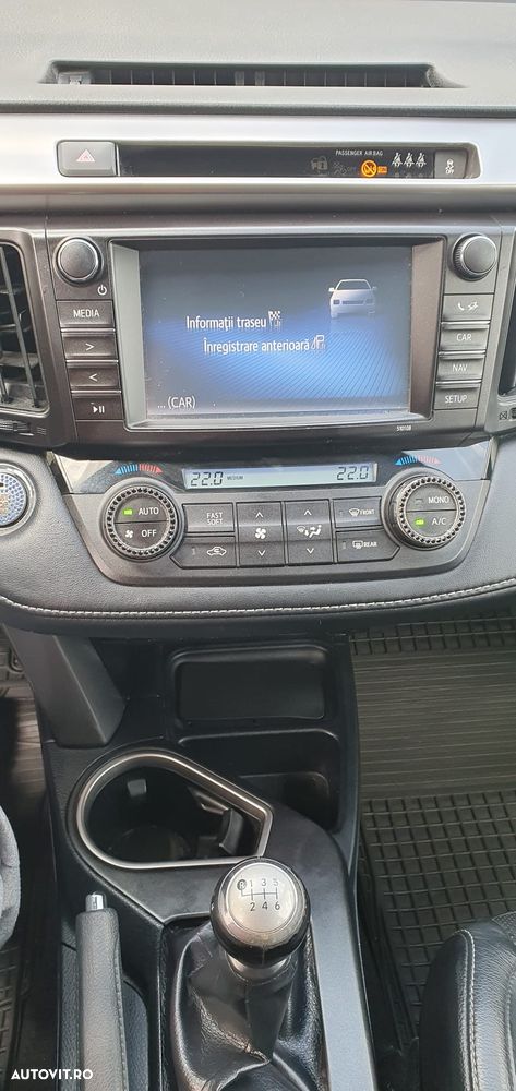 Toyota RAV4 - 7