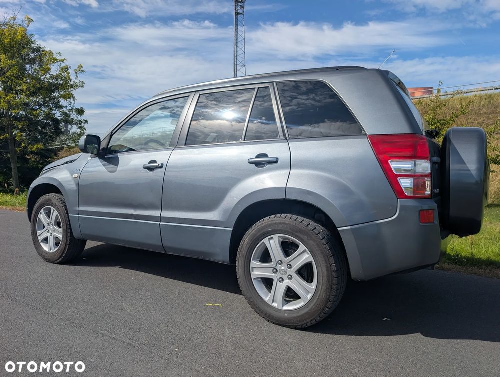 Suzuki Grand Vitara 1.9 DDiS Comfort - 9