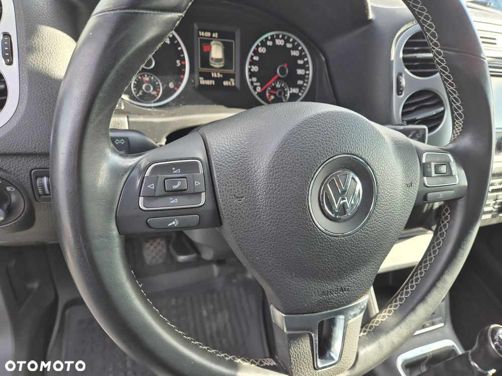 Volkswagen Tiguan 2.0 TDI 4Mot R-Style - 19