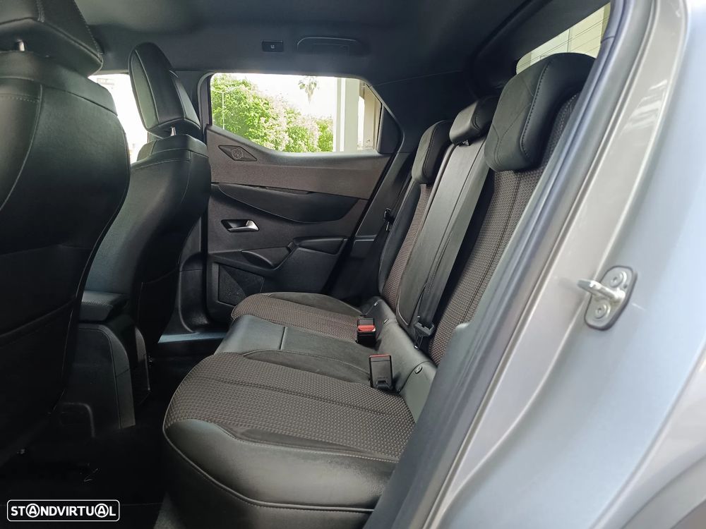 DS DS3 Crossback PureTech 130 Aut. PERFORMANCE LINE - 16
