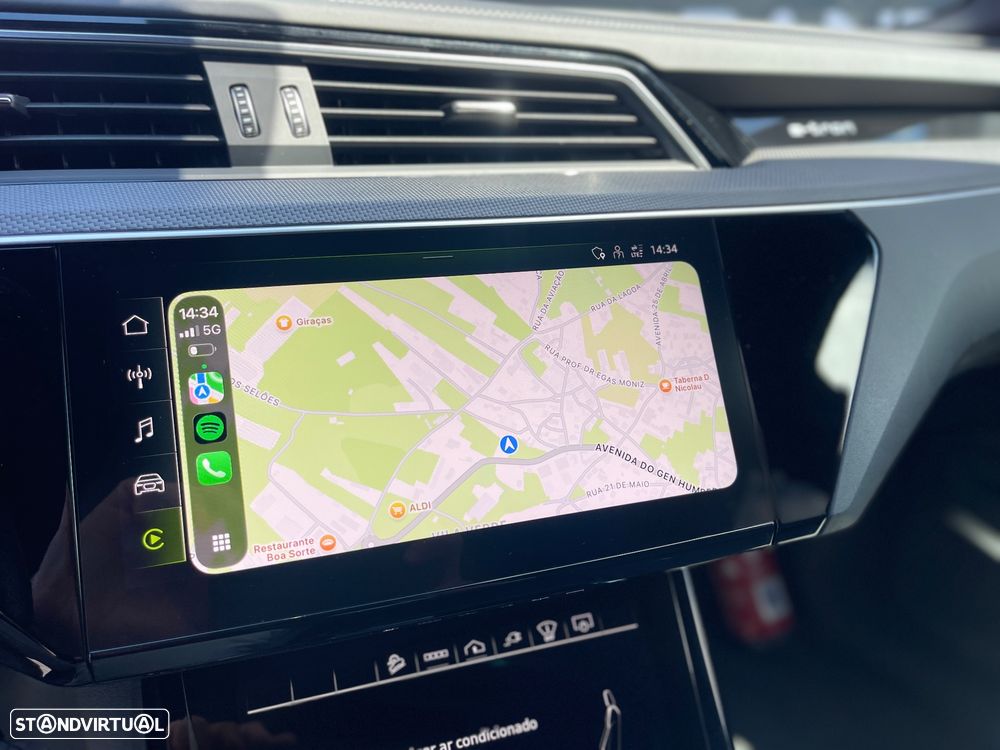 Audi e-tron S quattro - 35