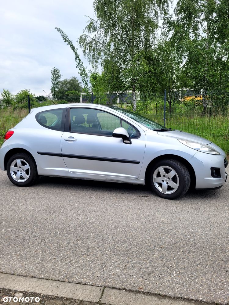 Peugeot 207 1.4 16V Trendy - 6