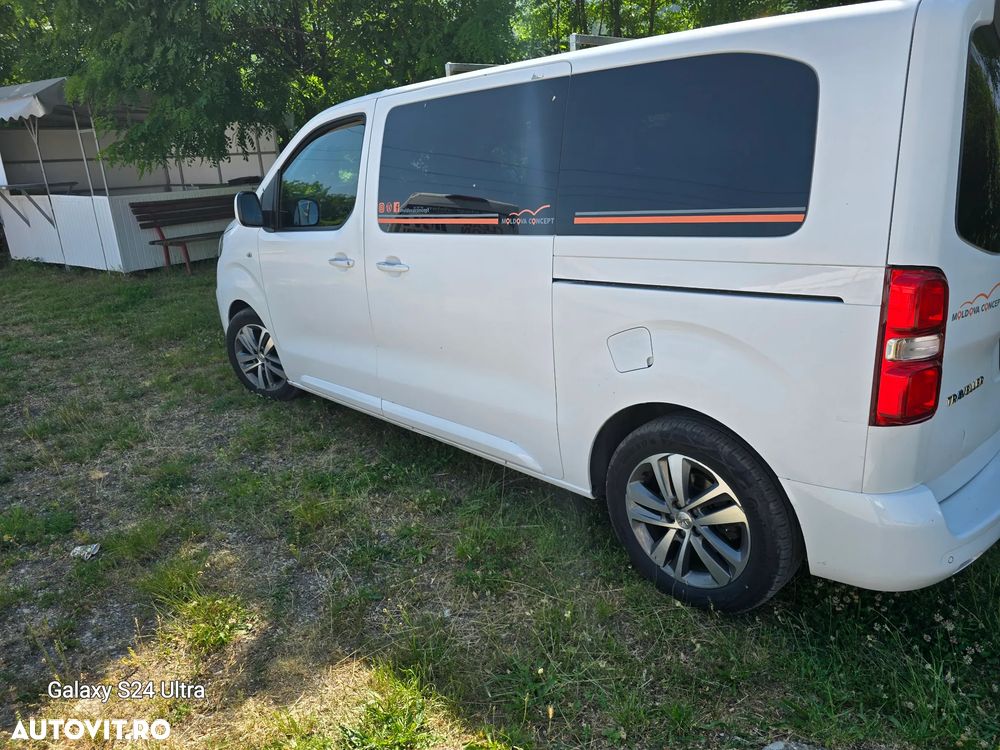 Peugeot Traveller L2H1 1.6 BlueHDI 115 S&S Combispace Premium - 14