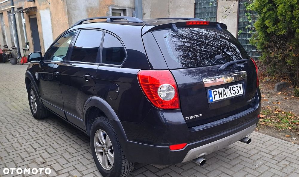 Chevrolet Captiva 2.4 2WD 7 Sitzer LS - 3