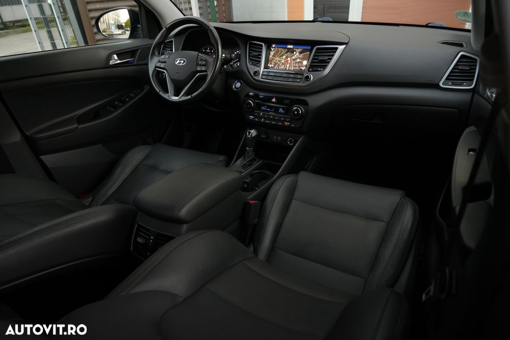 Hyundai Tucson 2.0 CRDI 4WD Automatik Premium - 17