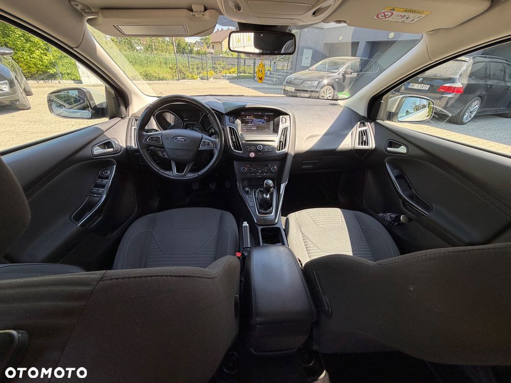 Ford Focus - 14