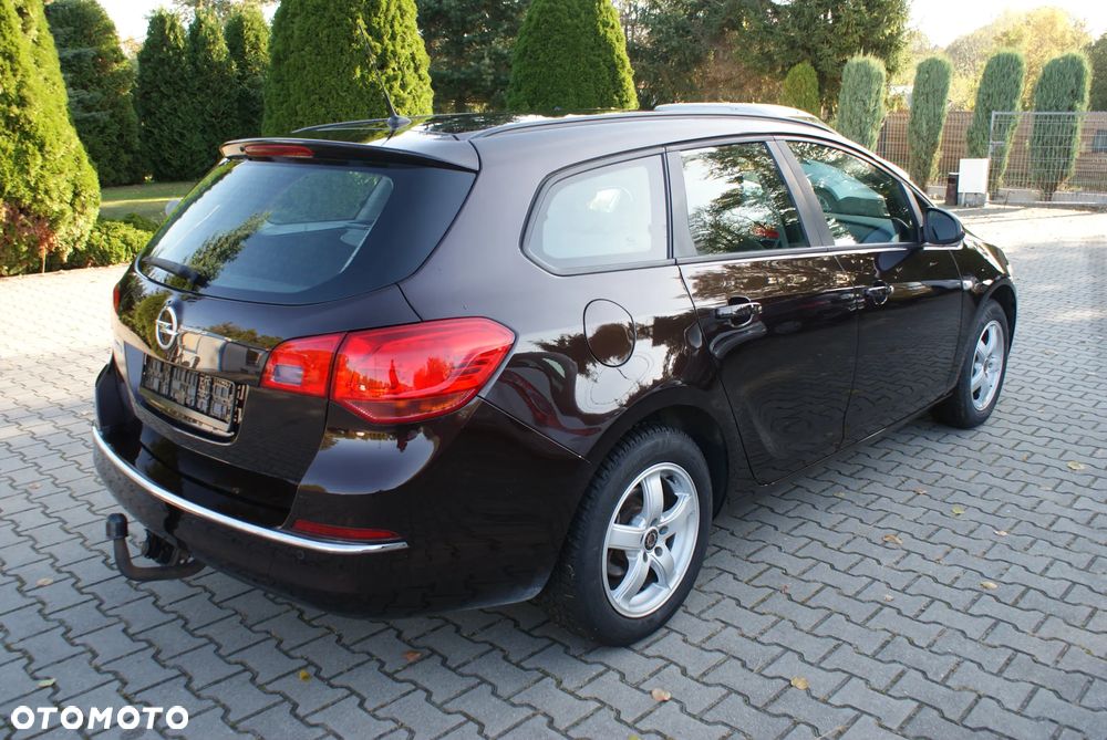 Opel Astra 1.4 Turbo - 12
