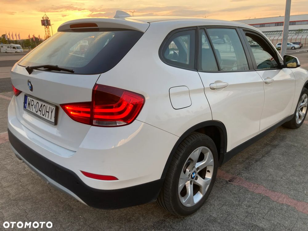 BMW X1 sDrive18d - 27