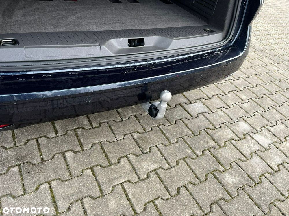 Volkswagen Multivan - 16