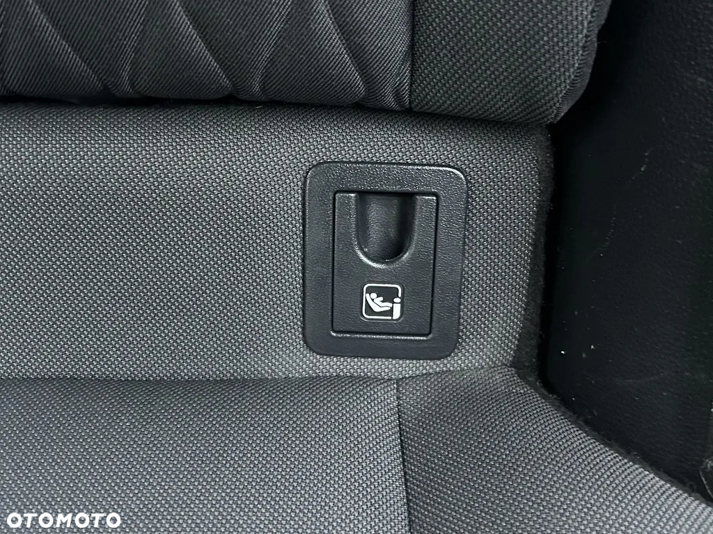 Toyota Corolla 1.5 Comfort - 26