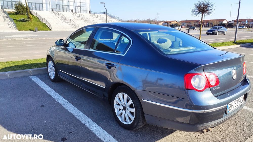 Volkswagen Passat 2.0TDI Comfortline DPF - 4