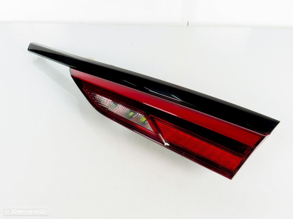 Farolim LED Direito/Trás Usado / Original BMW 2 Gran Coupe (F44) 63217465470 - 2