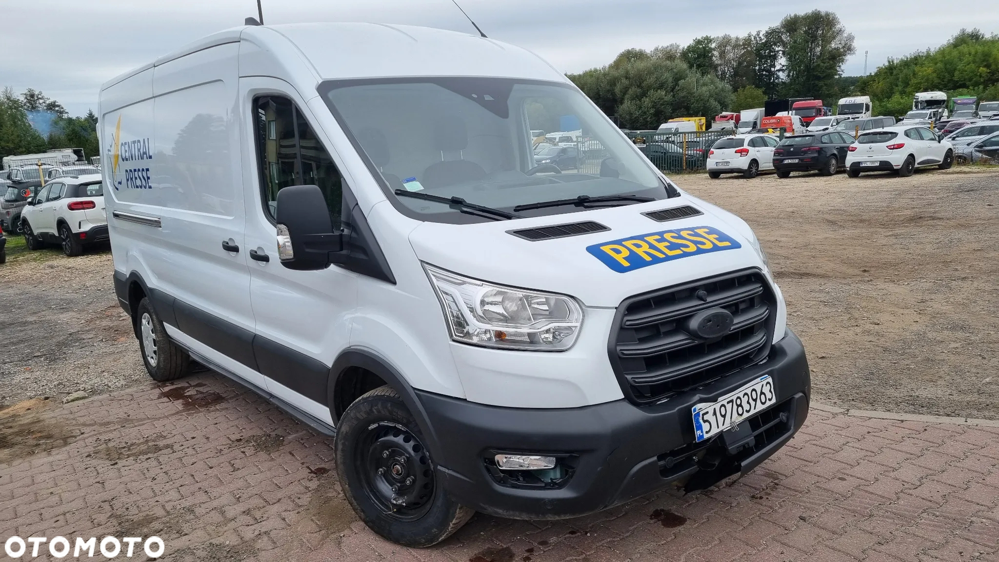 Ford Transit - 17