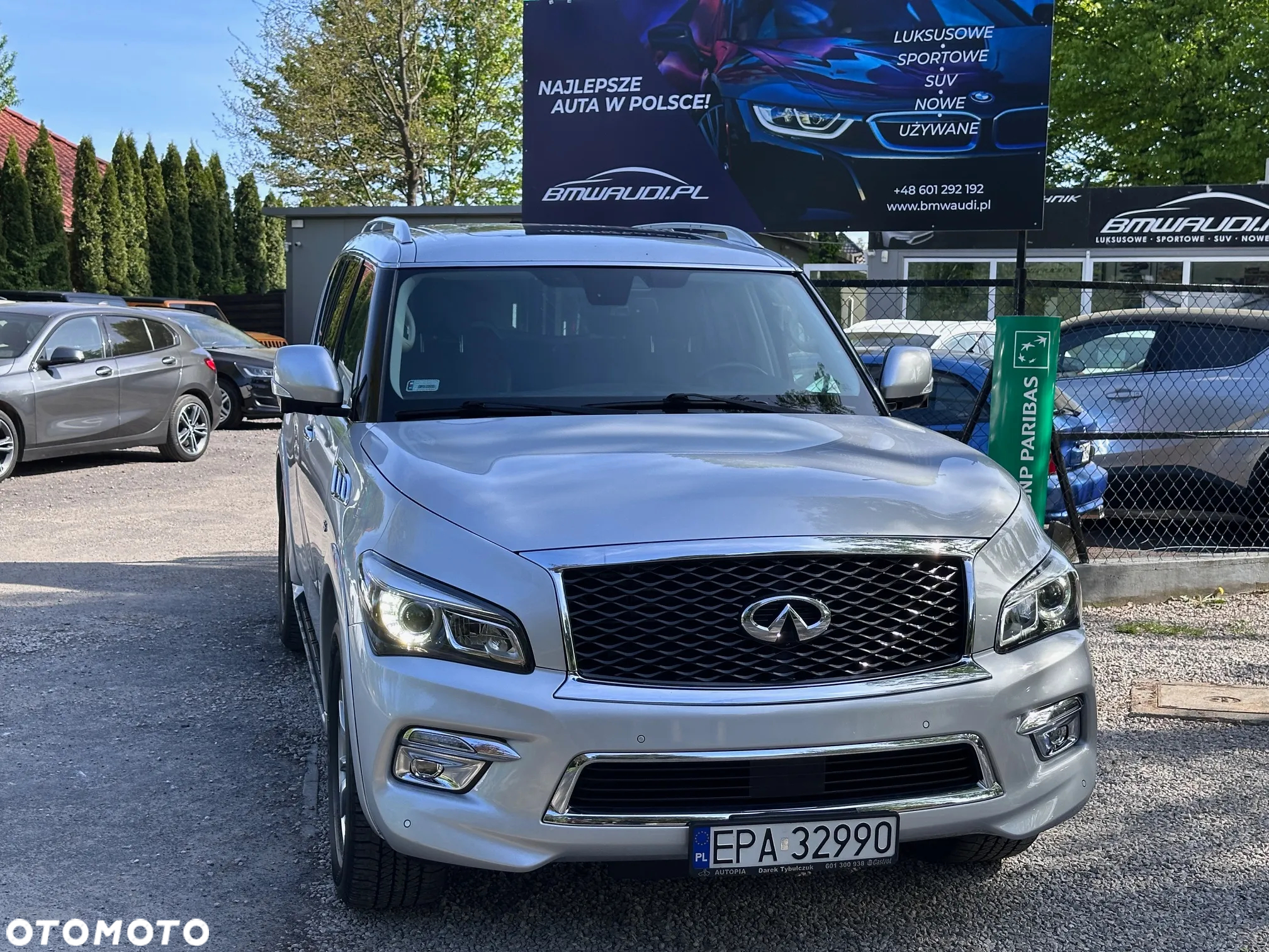 Infiniti QX80 - 17
