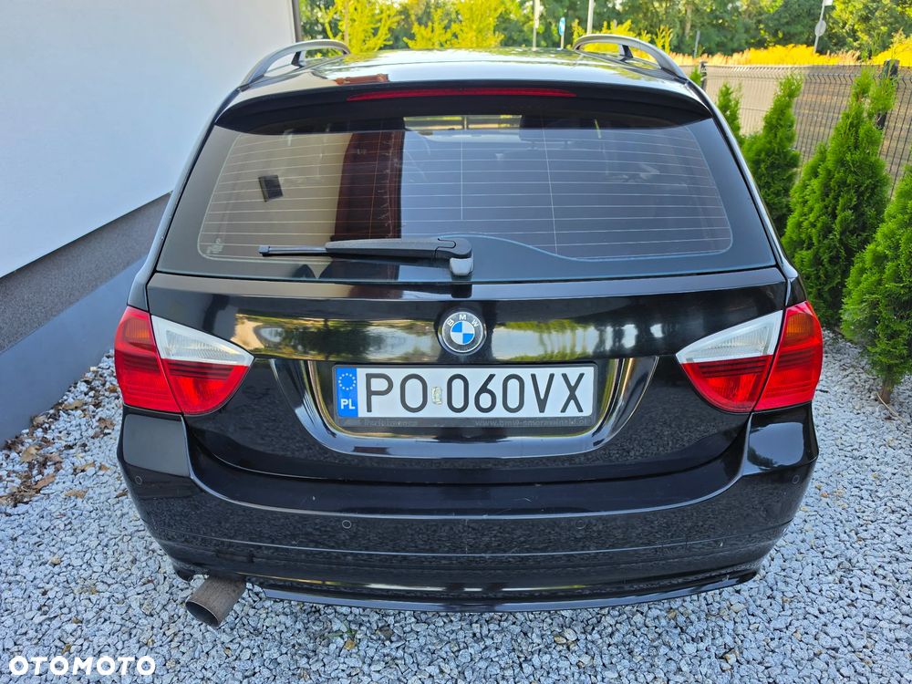 BMW Seria 3 318d - 5